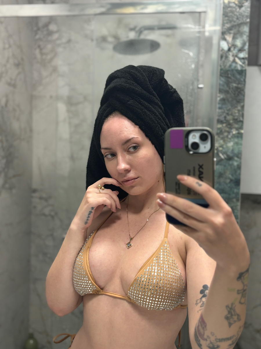 Nude girl KateV in Lugansk